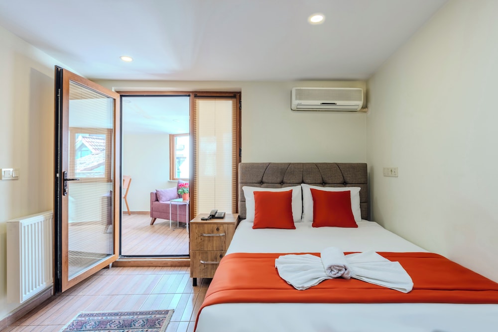 Hotel Silviya 8/50