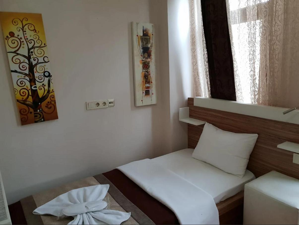Altun Hotel 29/40