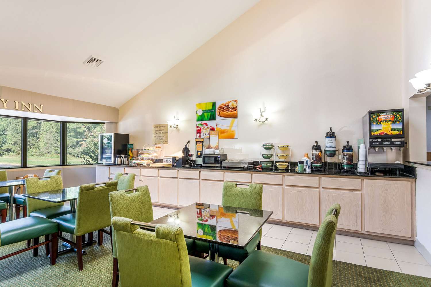 Quality Inn Petersburg Fort Lee Area 22/25