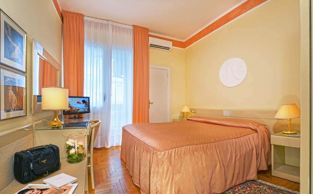Hotel Aurora Terme 33/65