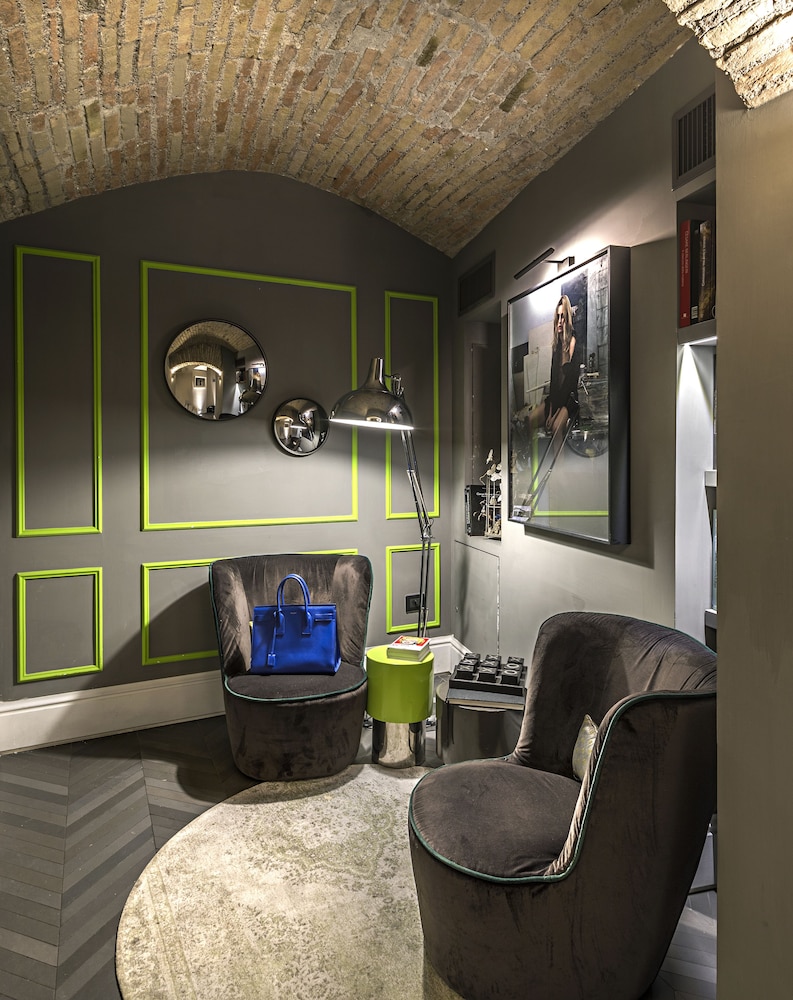 Corso 281 Luxury Suites 42/64