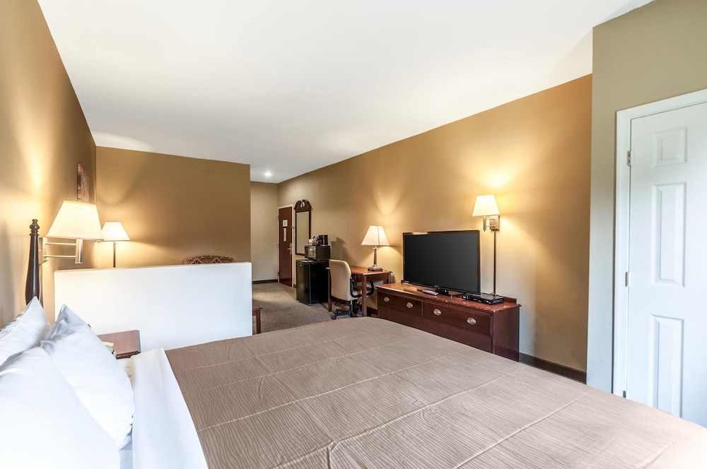 Econo Lodge Inn & Suites Middletown - Winchester South 18/31
