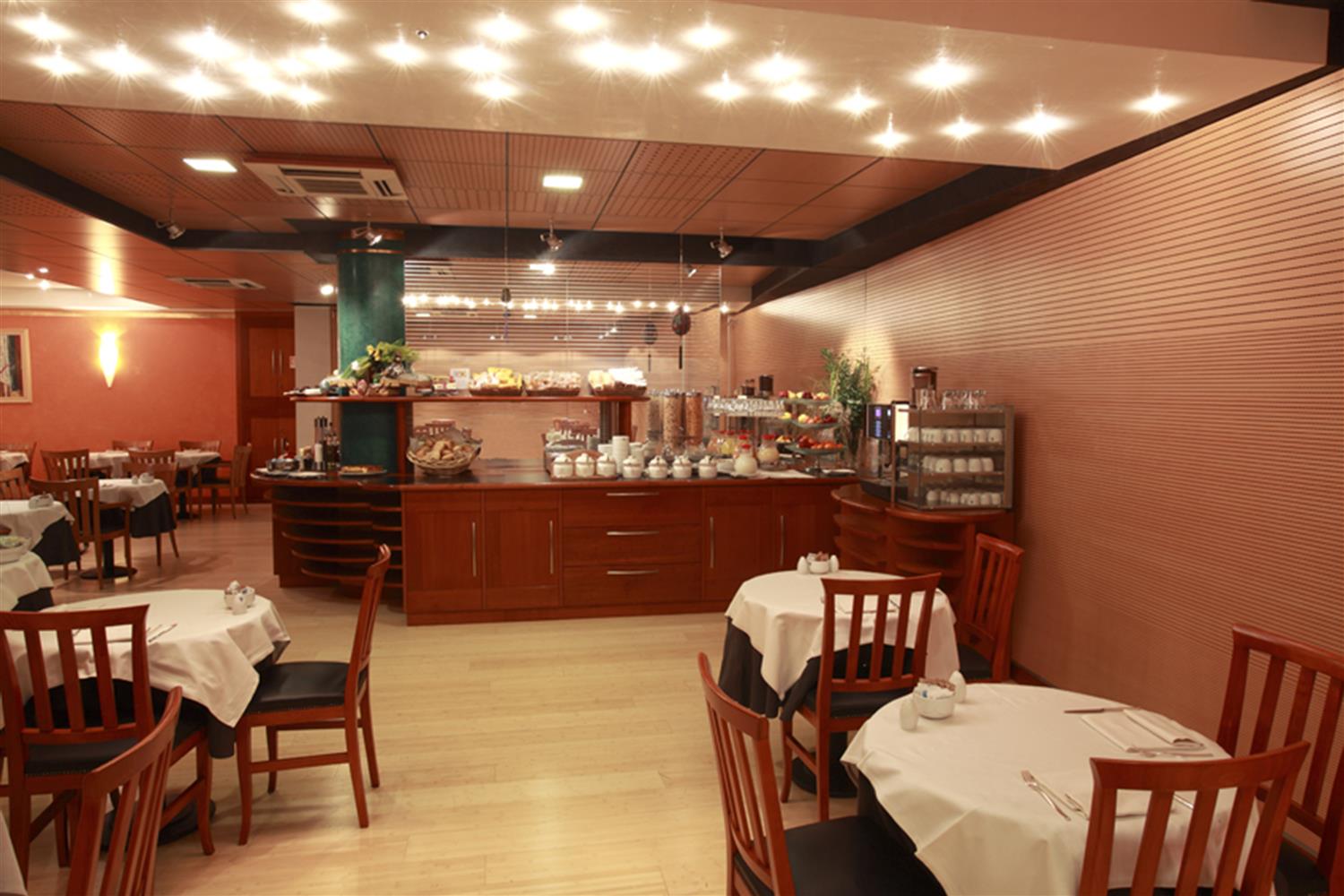 Hotel Firenze (ex Best Western) 58/65