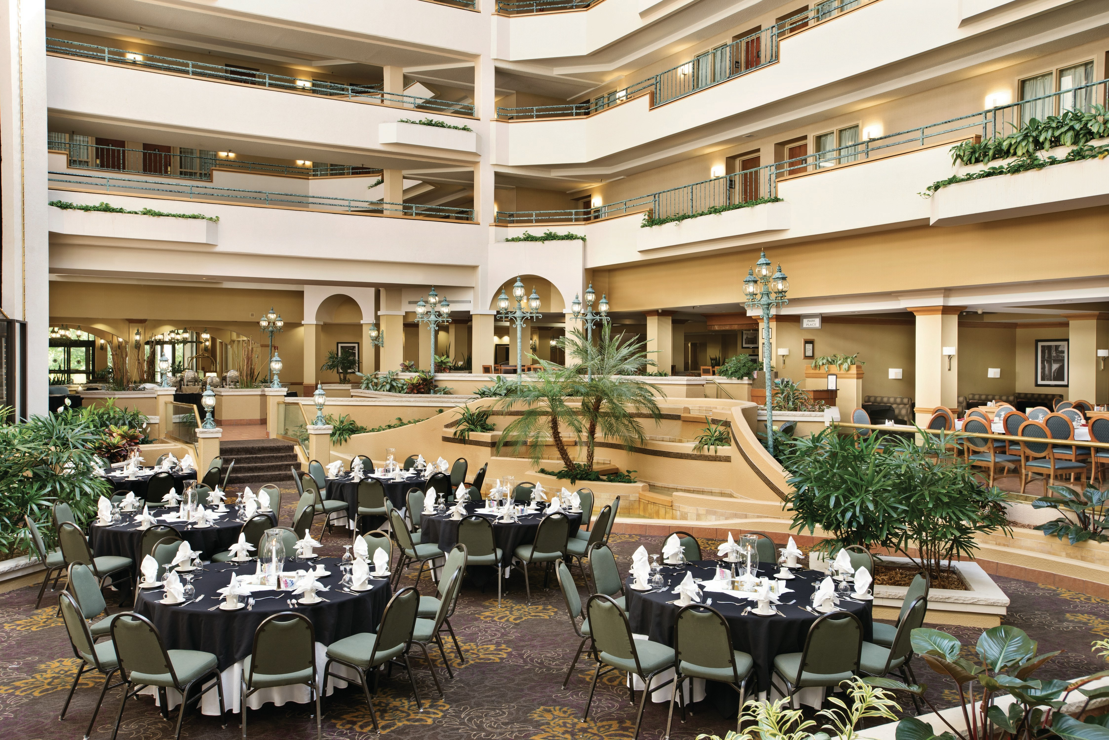 Embassy Suites by Hilton Greensboro Airport 51/52