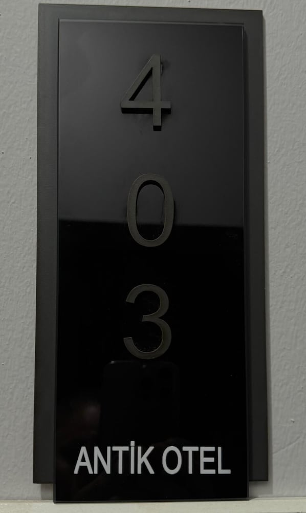 Otel Antik 24/50