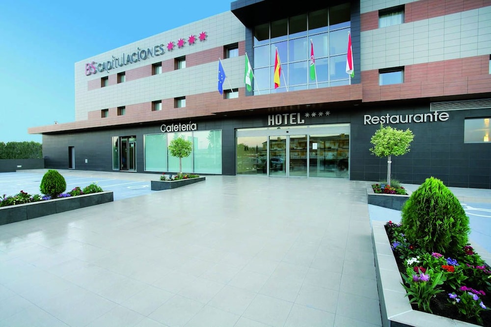 Hotel Bs Capitulaciones 5/28