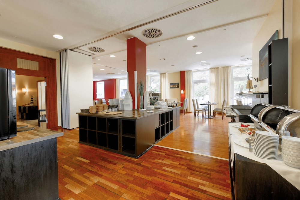 Am Schloss Kopenick By Golden Tulip Ex Best Western Hotel Am Schloss Koepenick 53/77