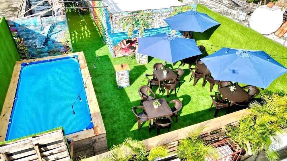 Tau Casa Reyes 44/50