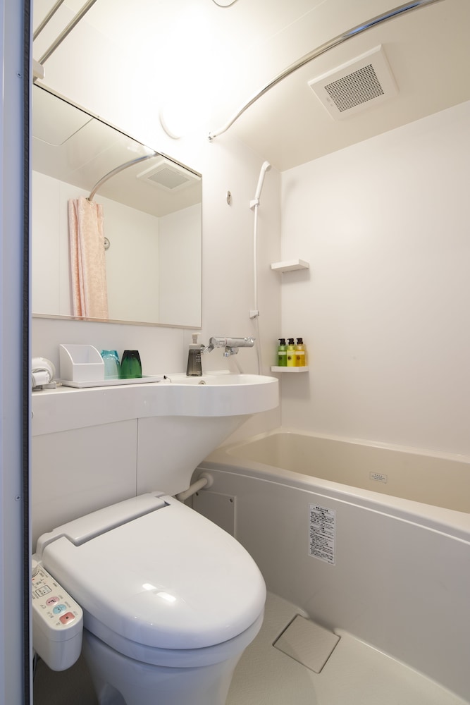 Imano Osaka Shinsaibashi Hostel 13/61