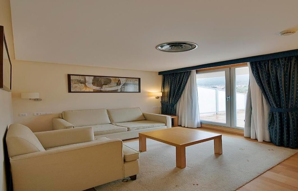 LOBIOS CALDARIA HOTEL BALNEARIO 15/23