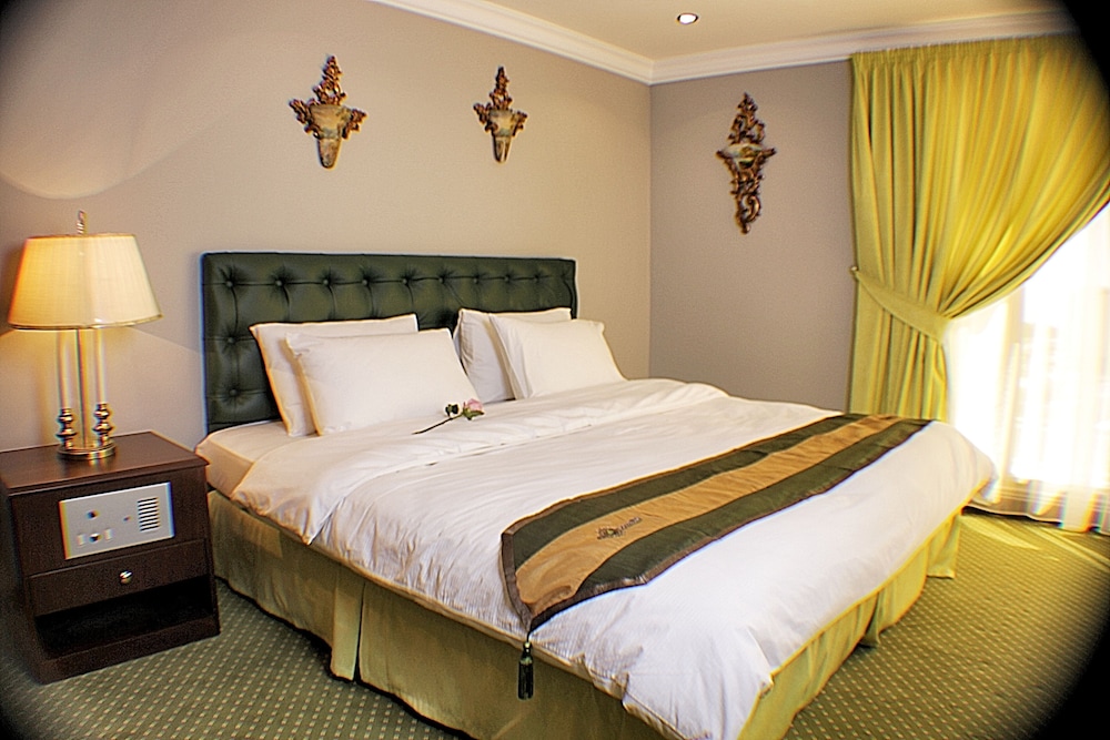 Carlton Tower Hotel 16/55