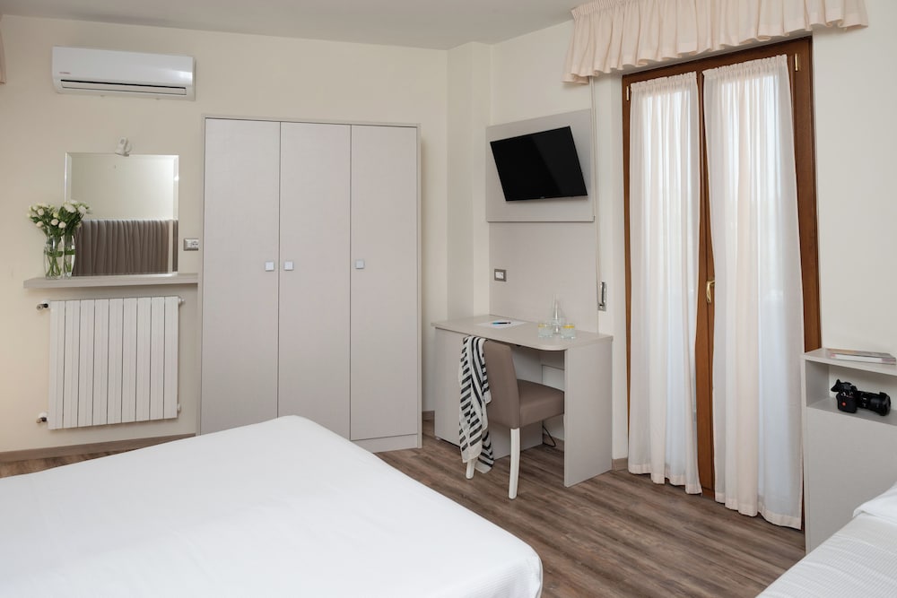 Hotel Riviera 17/46