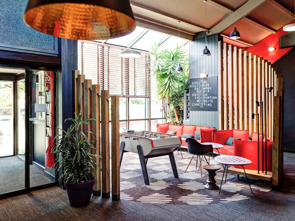Ibis Lyon Nord 38/69