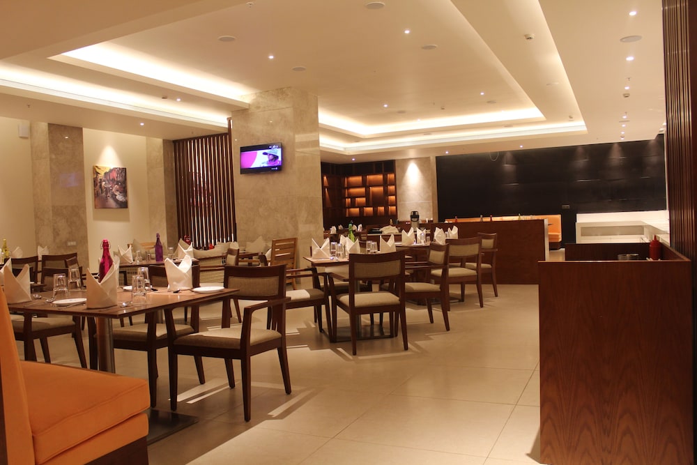Grand Tamanna Hotel 28/45