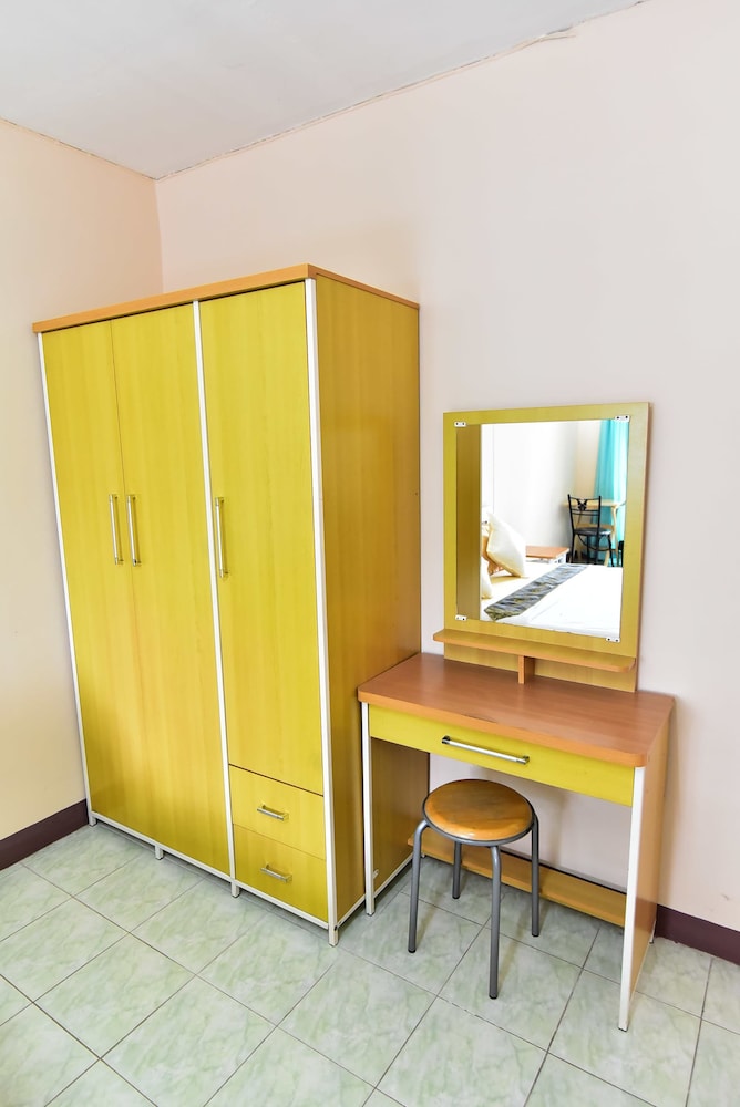 Goody Hotel 40/47