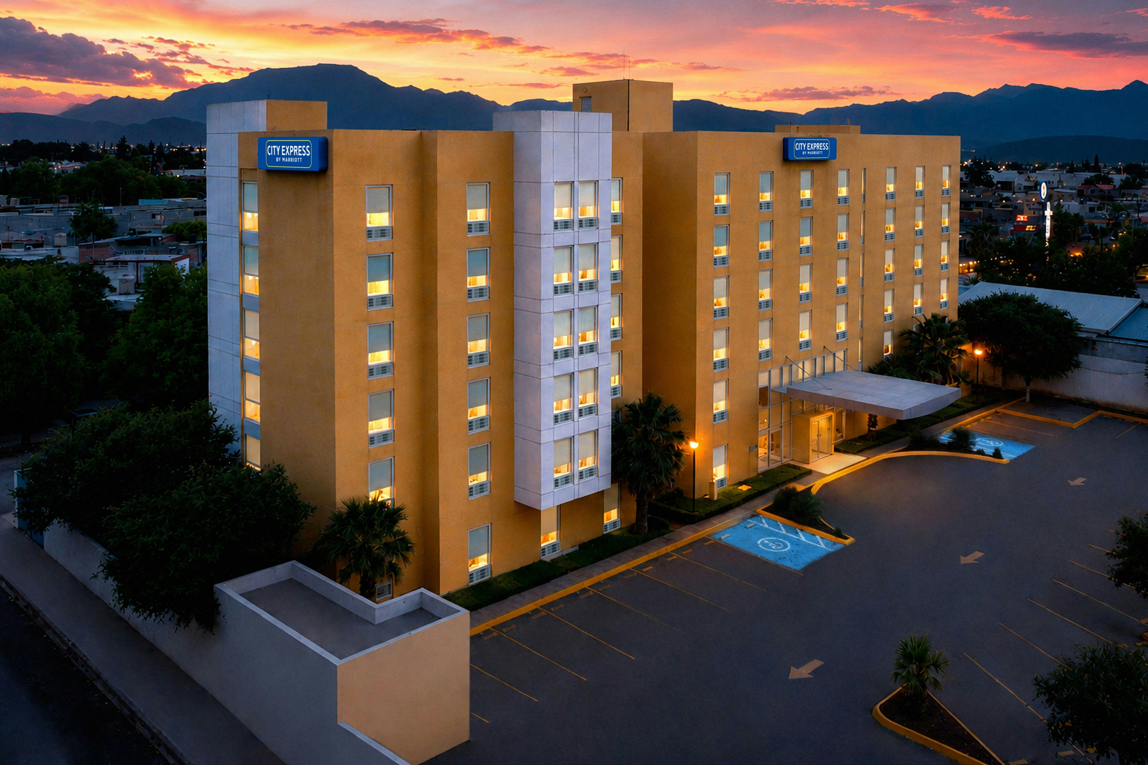 City Express by Marriott Saltillo Sur 1/14