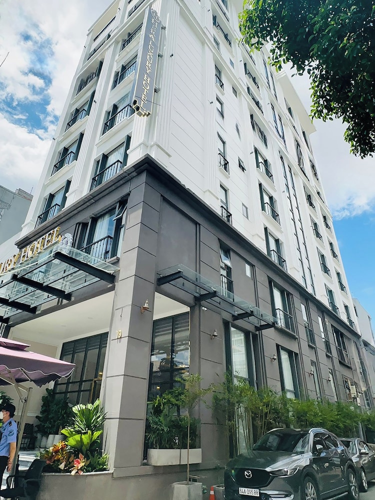 Hera Luxury Hotel 7/50