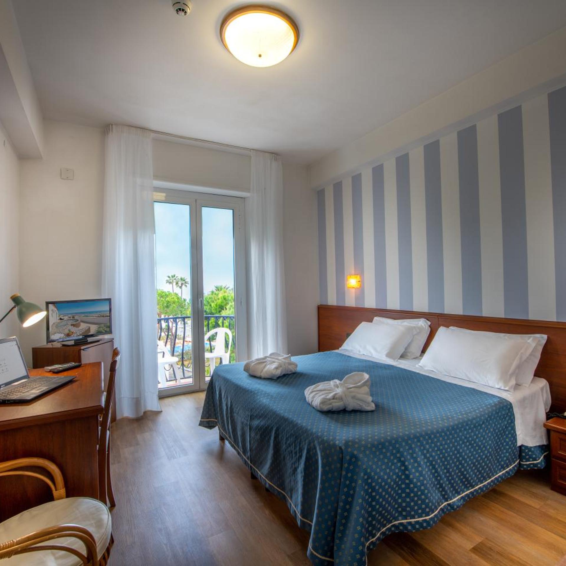 Grand Hotel Excelsior 17/66