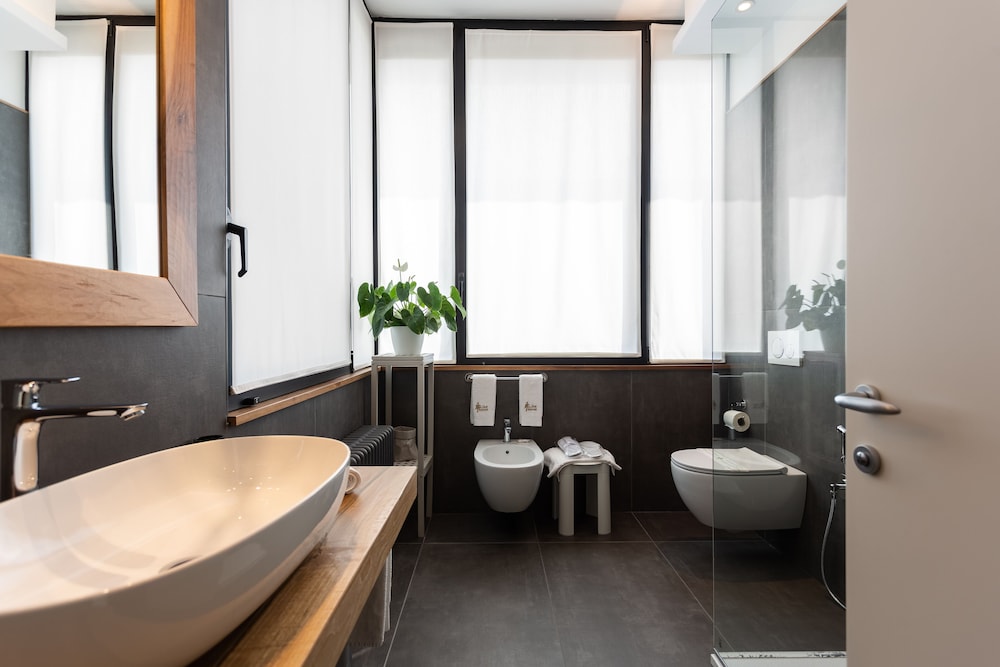 Like Home Boutique Hotel 49/50