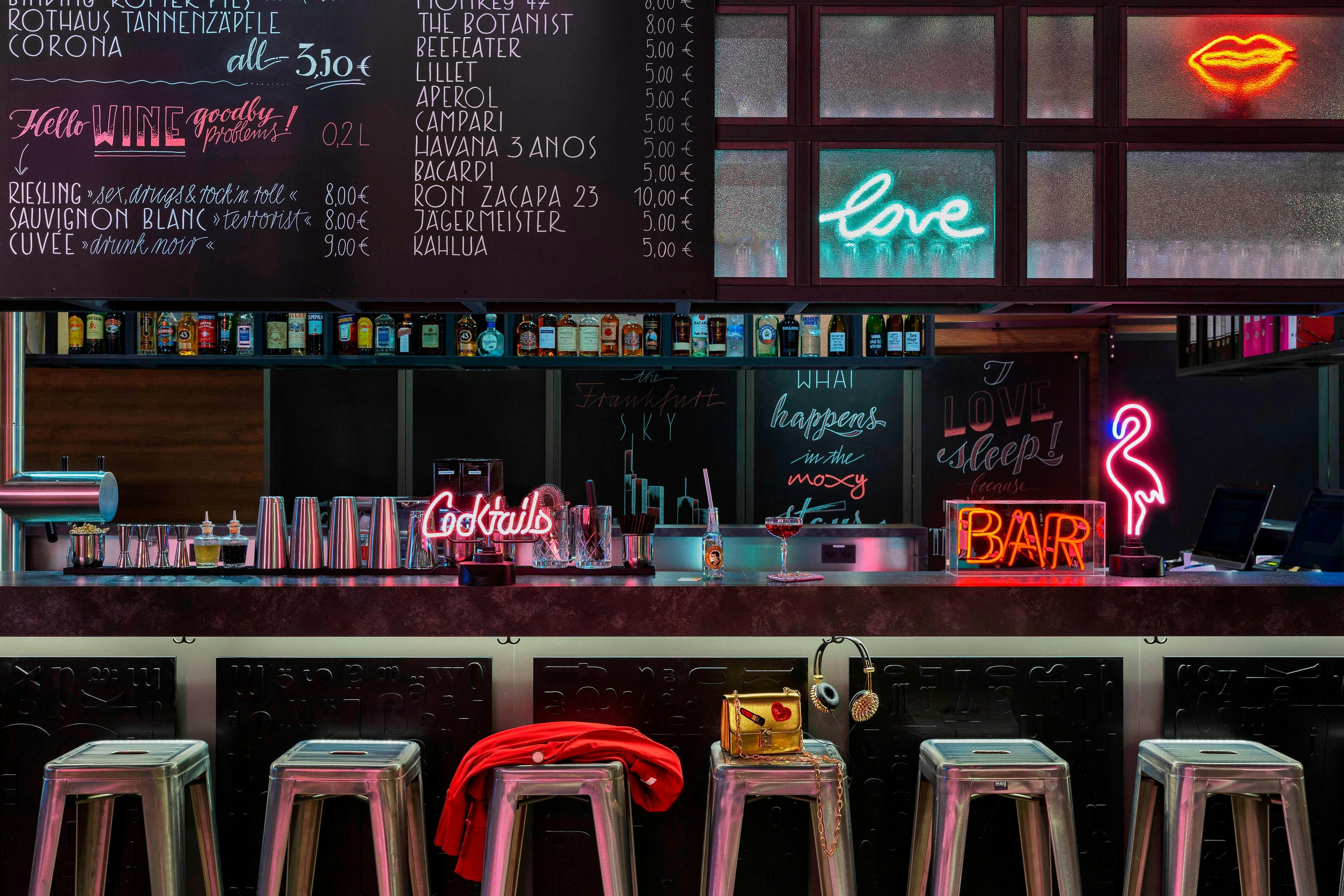 MOXY FRANKFURT CITY CENTER 34/45