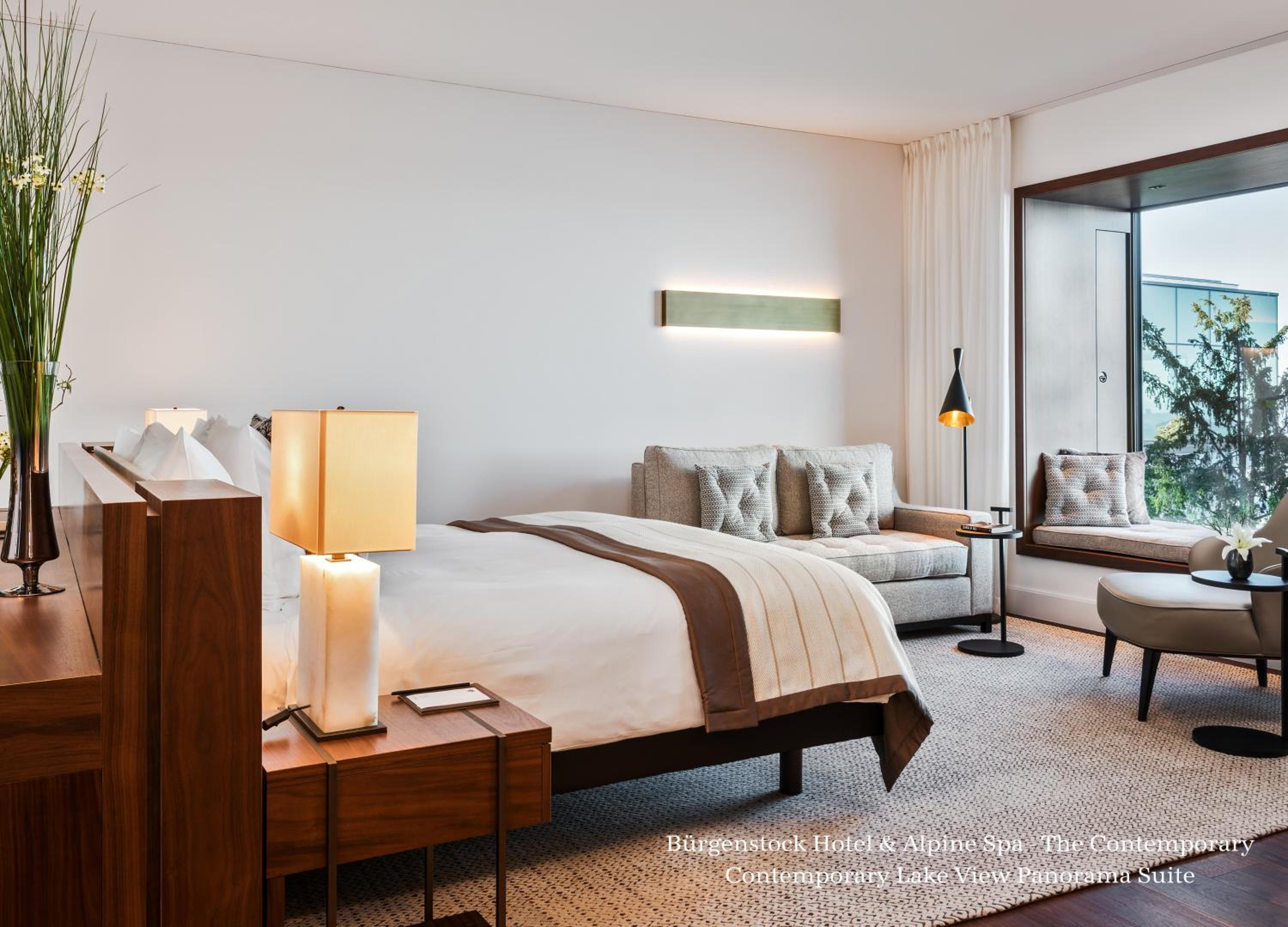 CONTEMPORARY, PANORAMA, SUITE, LAKE VIEW