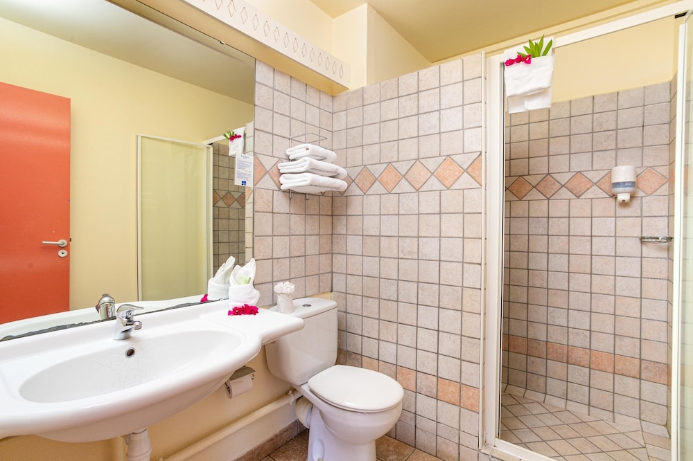 1 Bedroom, Superior, Twin Beds, Sea View, 2 Bathrooms, Sofa، Karibea Resort Sainte Luce Residence Caribia 8/10