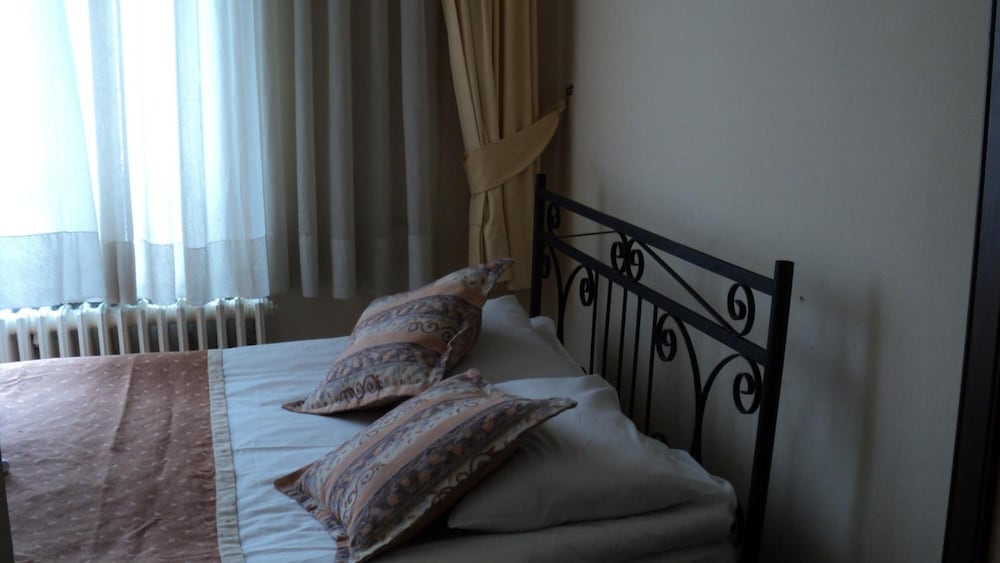 Yavuz Hotel 9/32