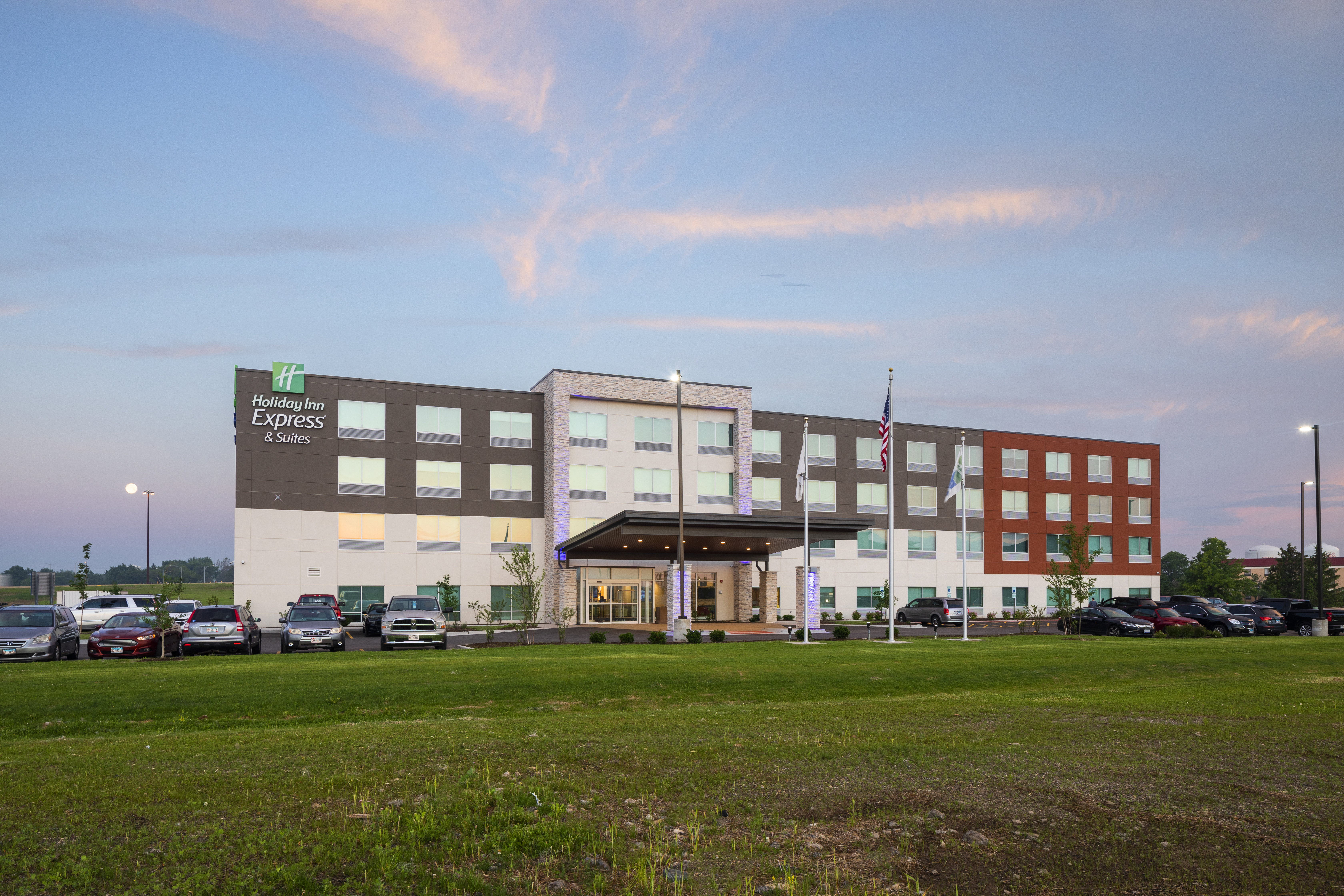 Holiday Inn Express Suites Bourbonnais East Bradley 5/67