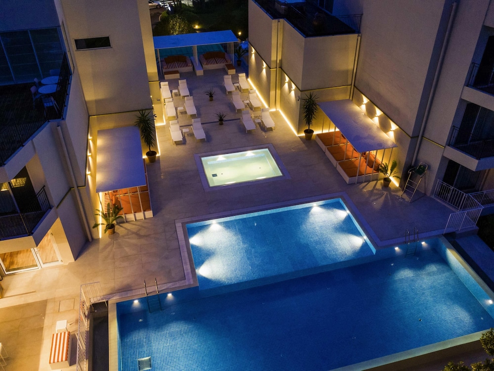 Mercure Ambassador Jeju 21/46