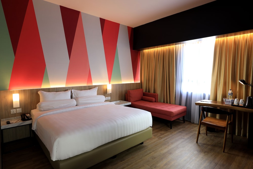 The Zuri Dumai 21/55