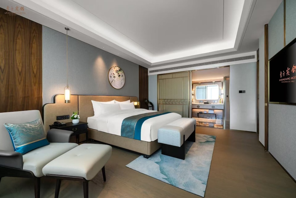 Deluxe, Executive, Suite, King Bed