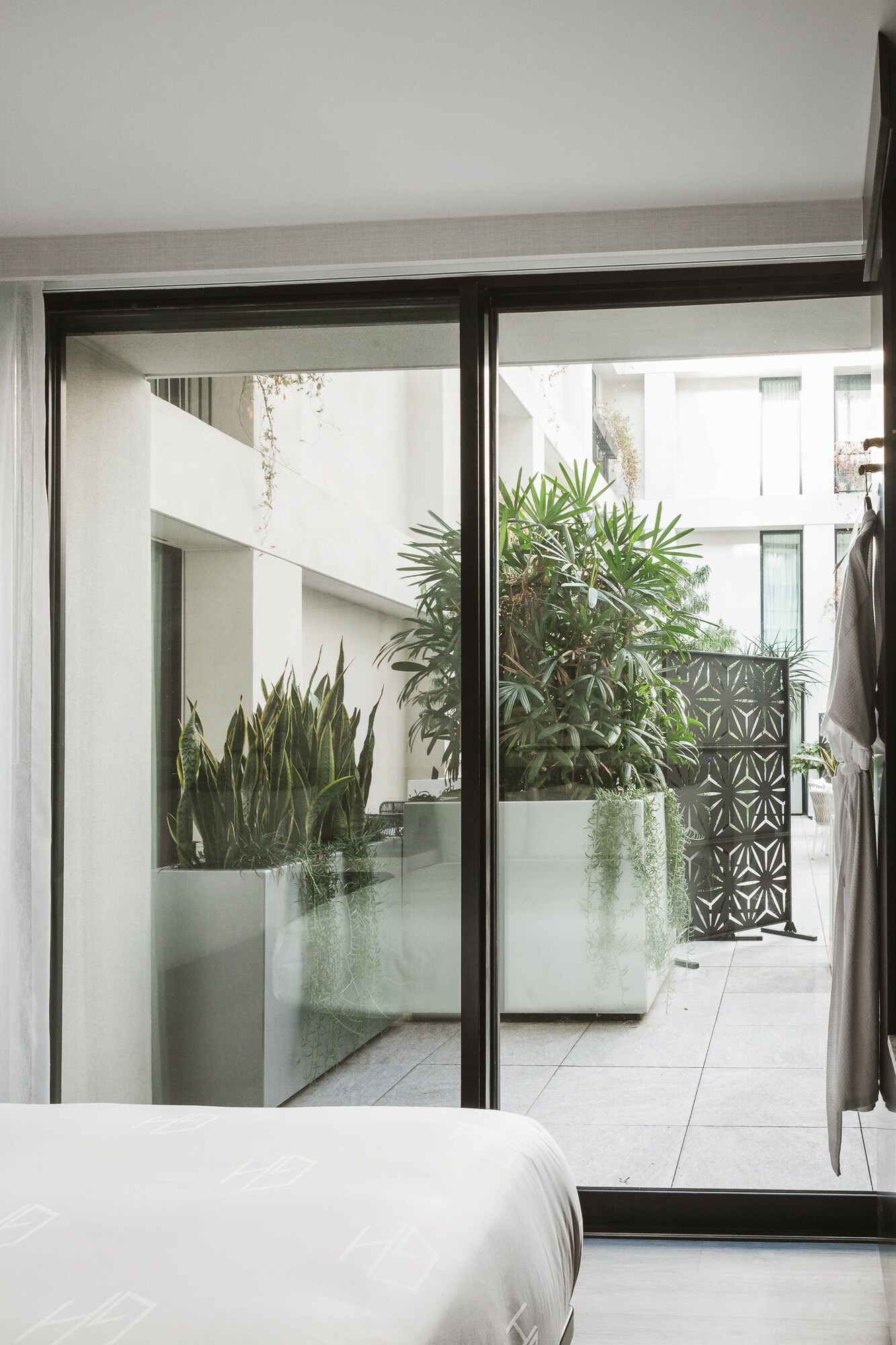 Garden, 2 Queen Beds, Terrace, Lounge Access