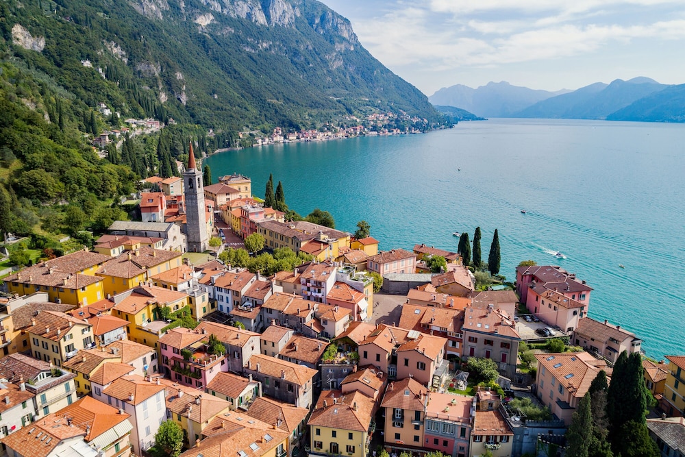 Varenna Lake View 2 17/24