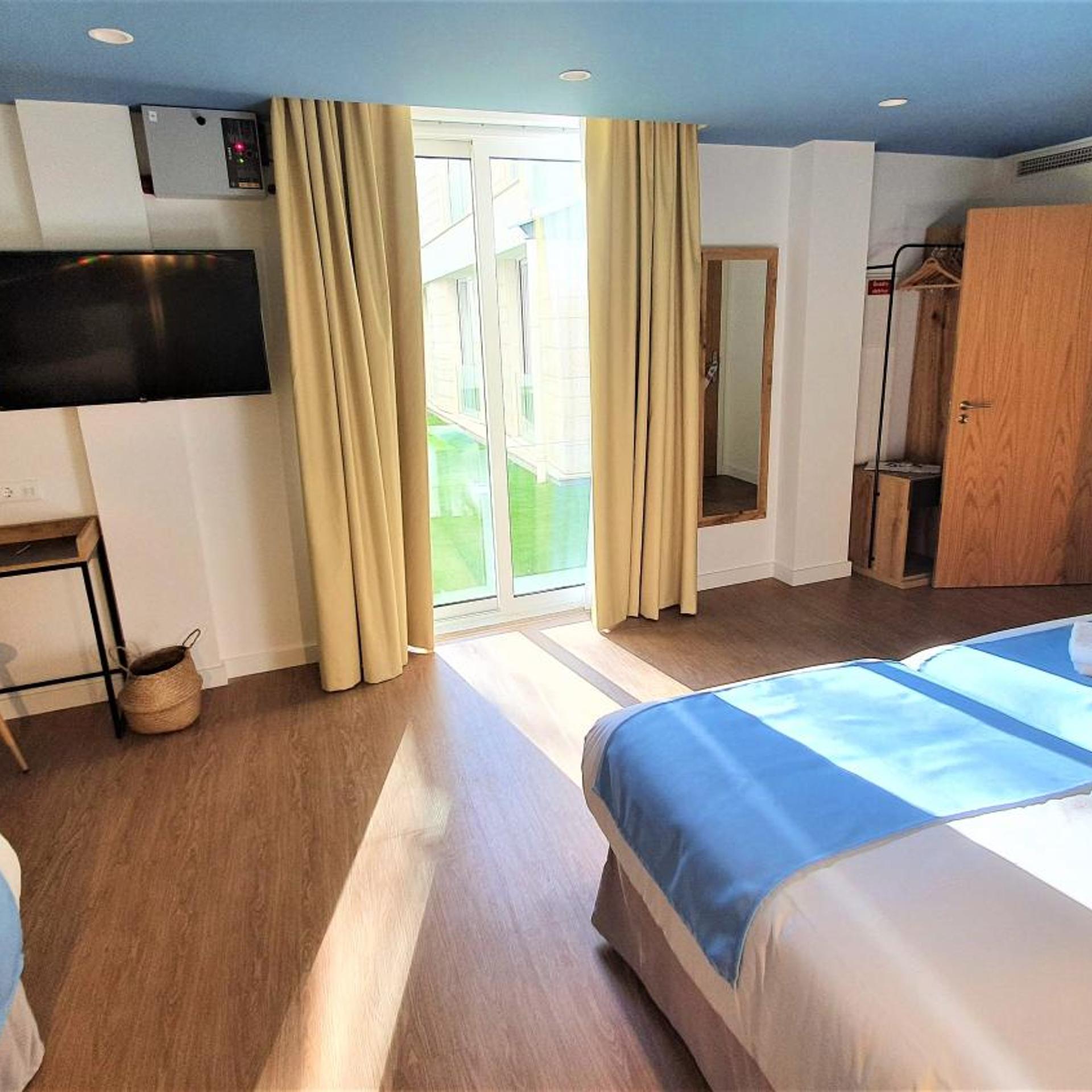 Room, Triple, Single Bed, Garden View