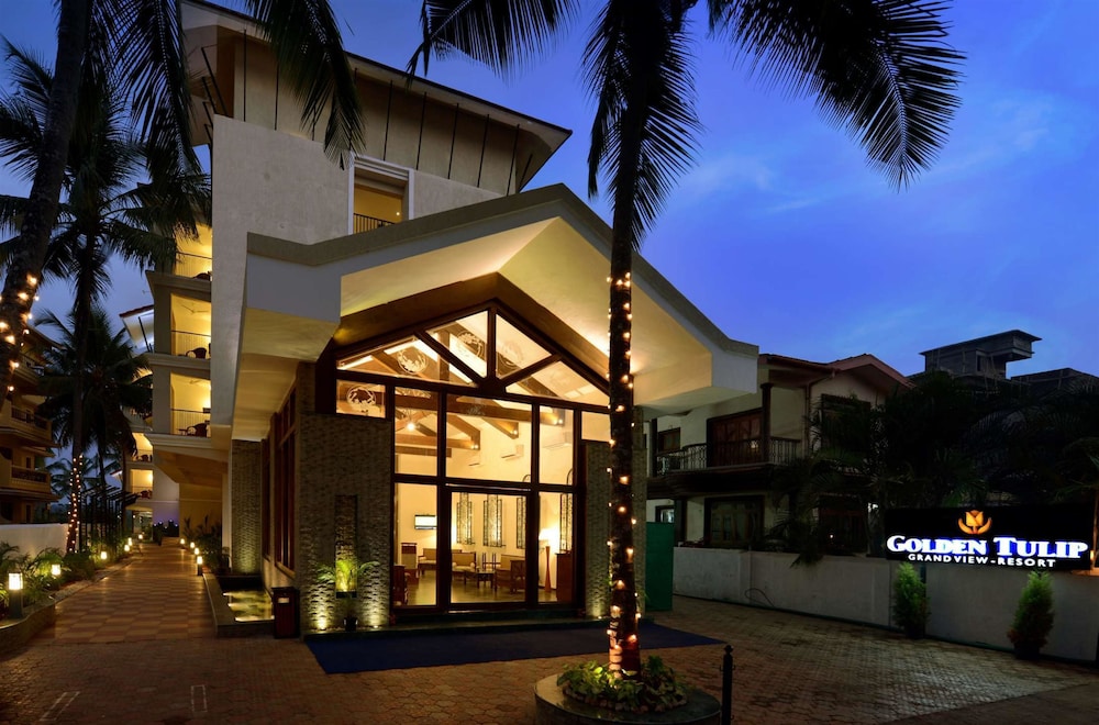 Golden Tulip Candolim Goa 5/77