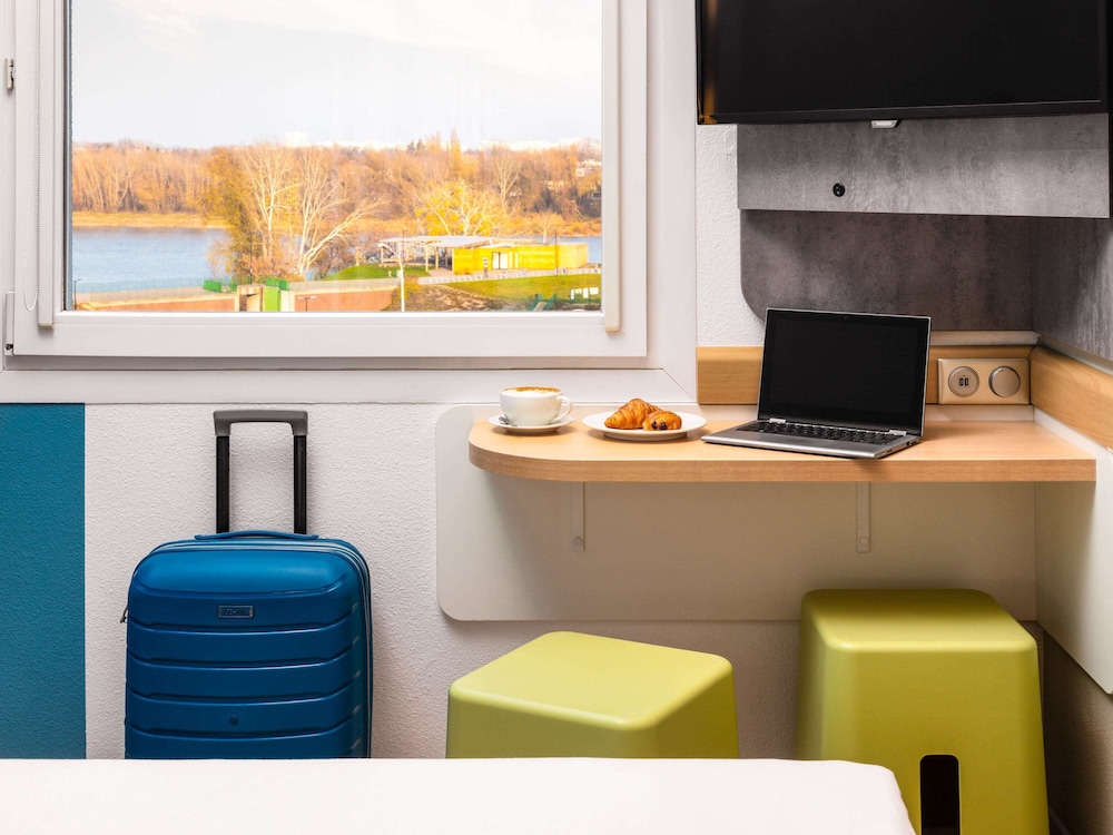 IBIS BUDGET WARSZAWA CENTRUM 62/70