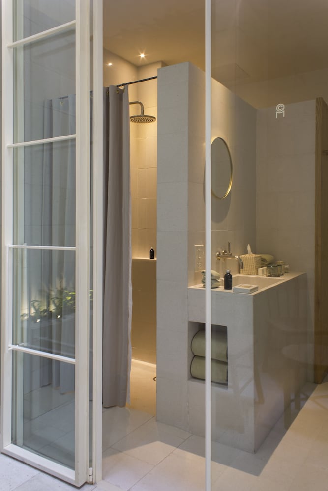 Junior Suite, Studio, King Bed