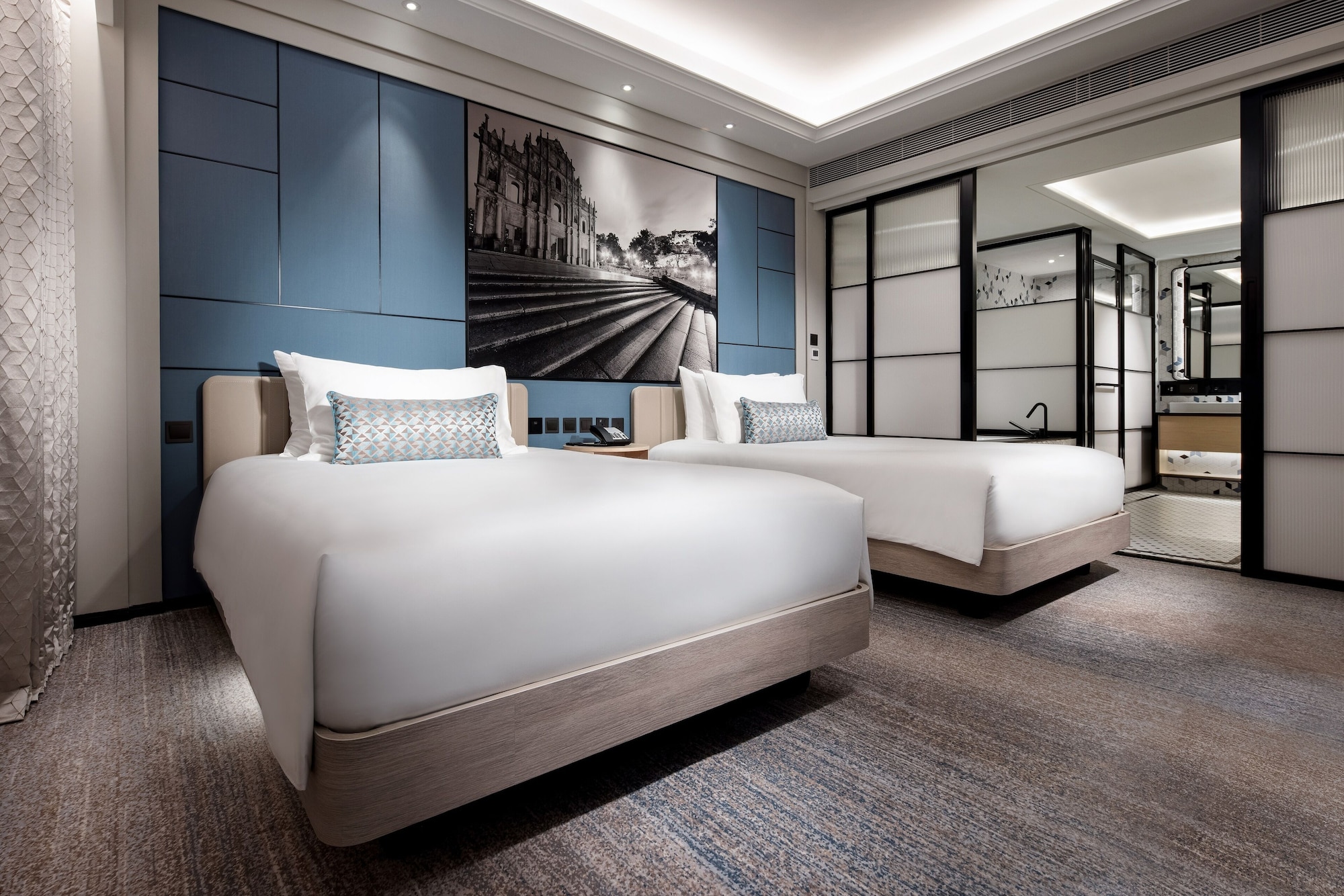 LISBOETA, DELUXE, STUDIO, TWIN BEDS