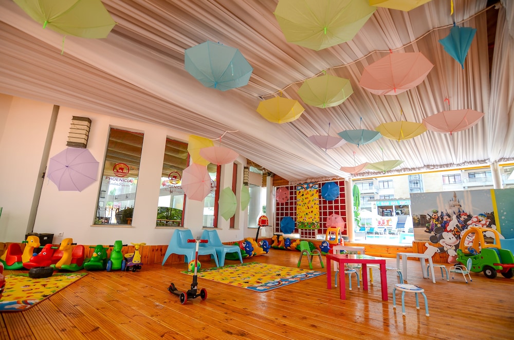 Phoenicia Holiday Resort 25/33