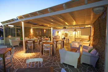 Smaragdi Hotel 43/56