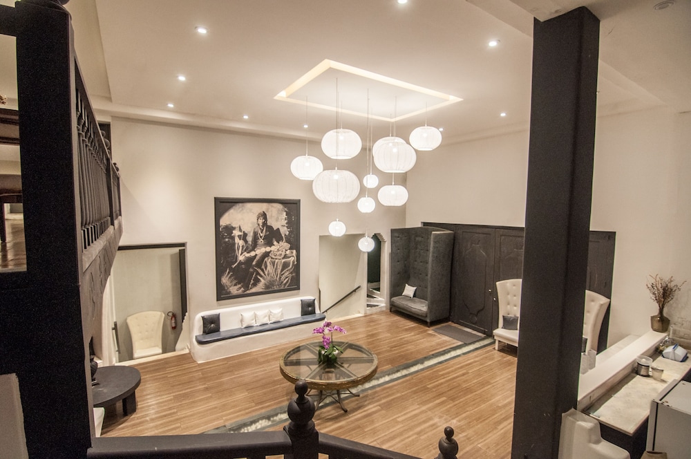 Greco Hotel 45/58