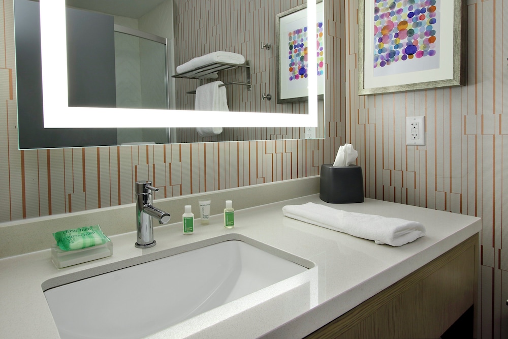 Holiday Inn Hattiesburg - North 72/73