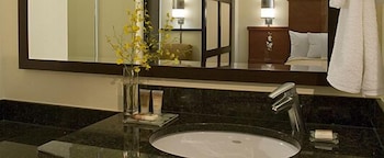 Hyatt Place Nashville Airport 62/62