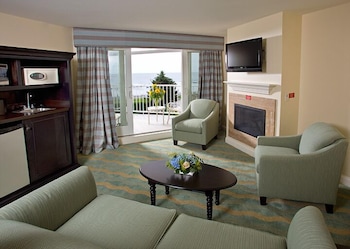 Anchorage Inn and Resort 27/50
