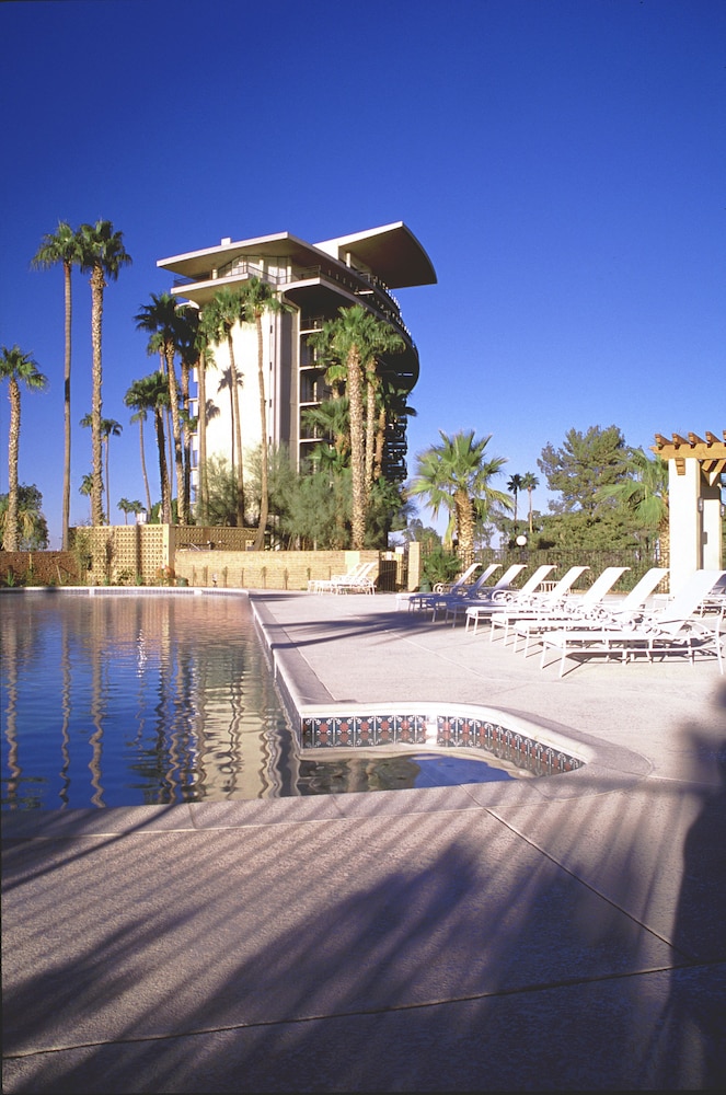 Francisco Grande Hotel and Golf Resort 1/42