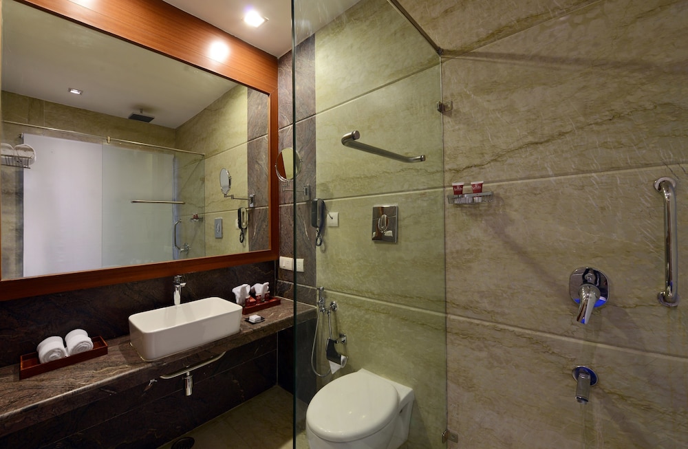 Lords Plaza Jaipur 39/42