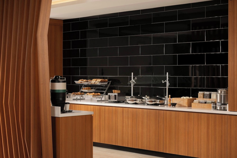 Springhill Suites By Marriott Houston Brookhollow 35/41