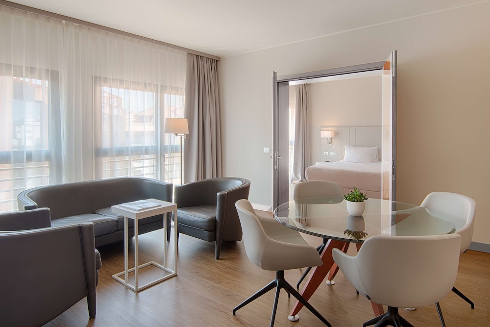 Hotel NH Lecco Pontevecchio 22/50