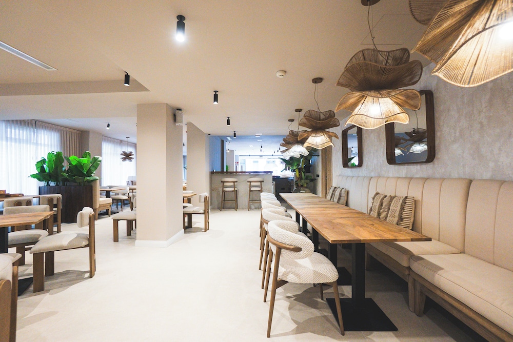 Hotel Santa Pola by Pierre & Vacances 34/50