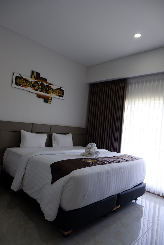 Grand Samota Hotel 5/15